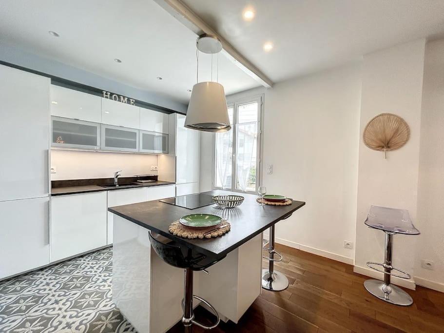 Appartement De Charme Erdizka Classe 3 Etoiles بايون المظهر الخارجي الصورة
